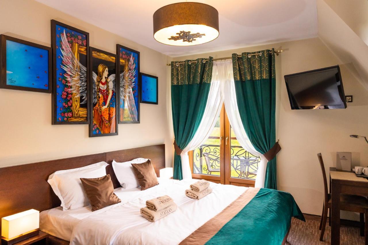 Szafran Bed & Breakfast Dzianisz
